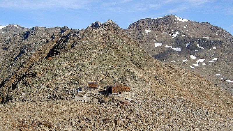 High alpine Ötztaler hut to hut hike